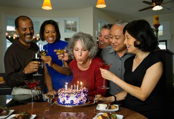 Trinkwettbewerbe an deinem Geburtstag