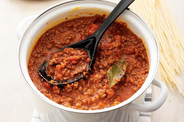 Pasta mit Bolognese-Sauce