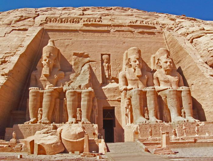 Antike Tempel von Ägypten. Sehenswürdigkeiten von Ägypten: Tempel, Paläste, Festungen