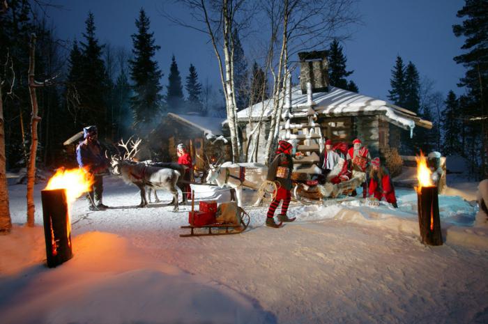 Wie heißt der finnische Weihnachtsmann? Wie sieht der finnische Weihnachtsmann aus und wo lebt er?