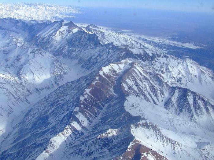 der höchste Berg der Cordillera