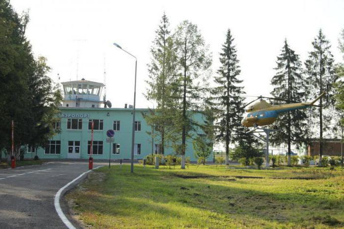 Flughafen (Kostroma): Beschreibung und Geschichte