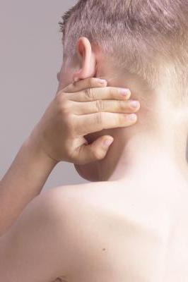 Lymphknoten am Hals: Behandlung und Ursachen